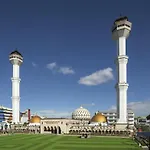 Oasis Siliwangi Hotel & Waterpark