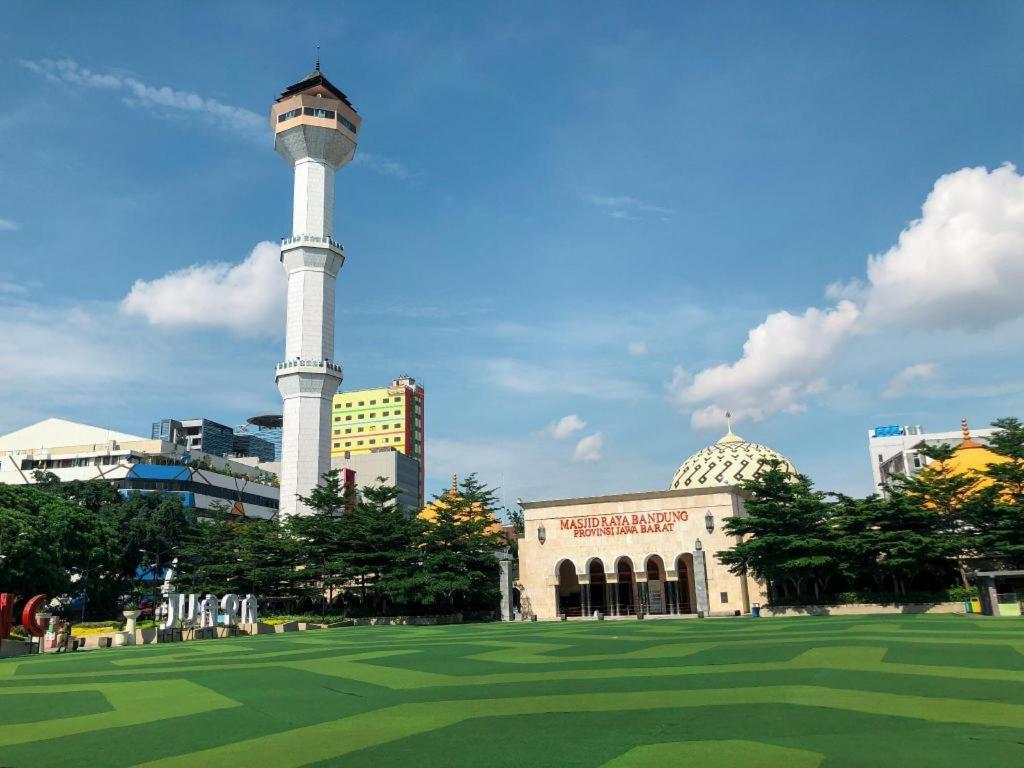Oasis Siliwangi & Waterpark Resor 3*